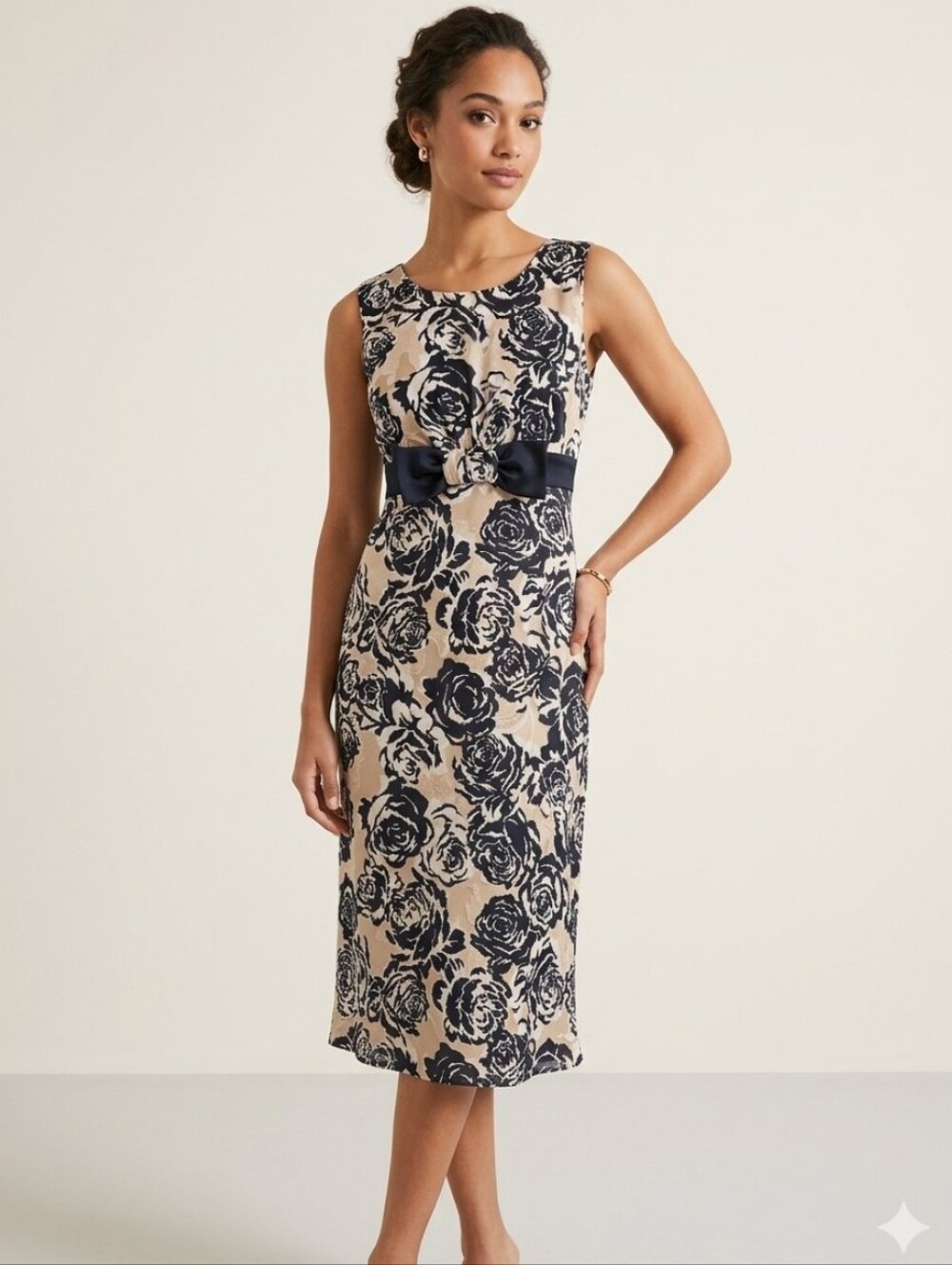 St John floral silk blend cocktail sheath dress Sz 2
